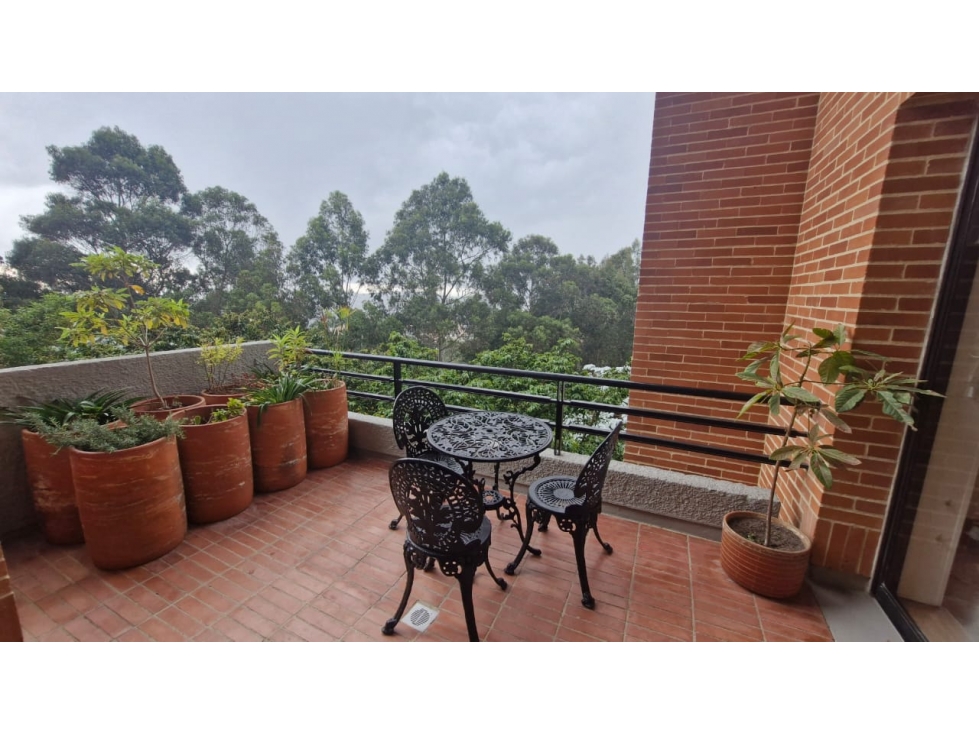 Bogota alquiler apartamento en Montearroyo 320 mts