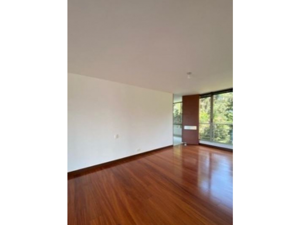 Bogotá vendo apartamento en lindaraja de 192 mts — foto 4