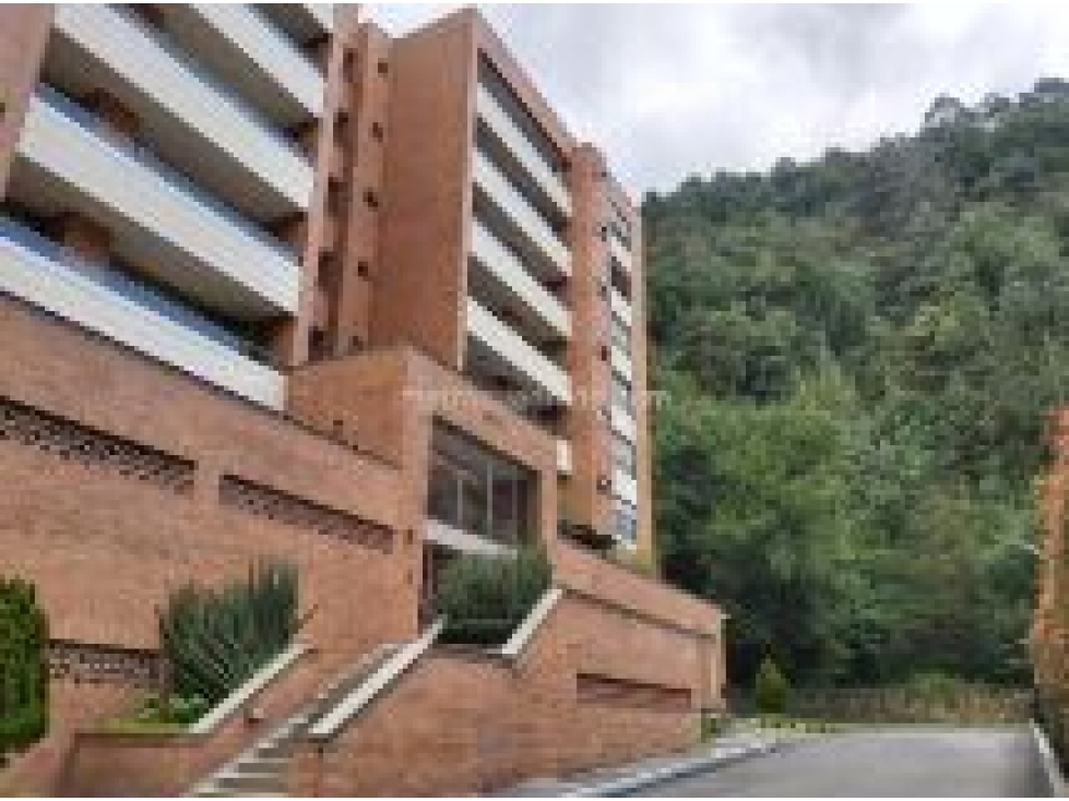 Bogota vendo apartamento en bella suiza alta area 200 mts