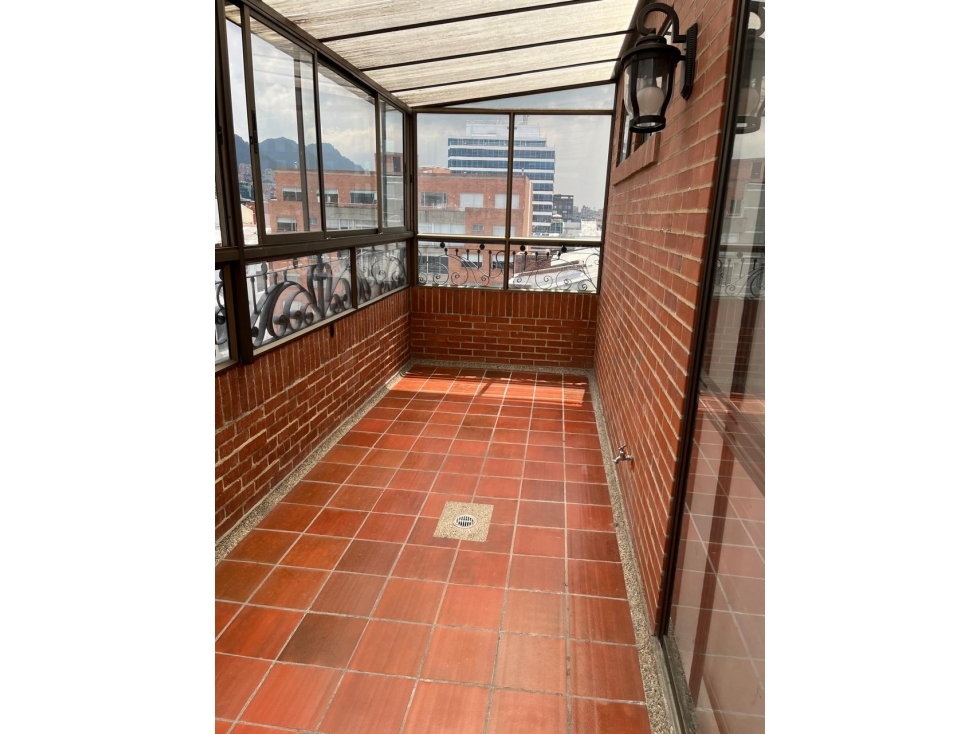 Bogotá, vendo apto dúplex en Rincón del Chicó de 156 M más terrazas — foto 6