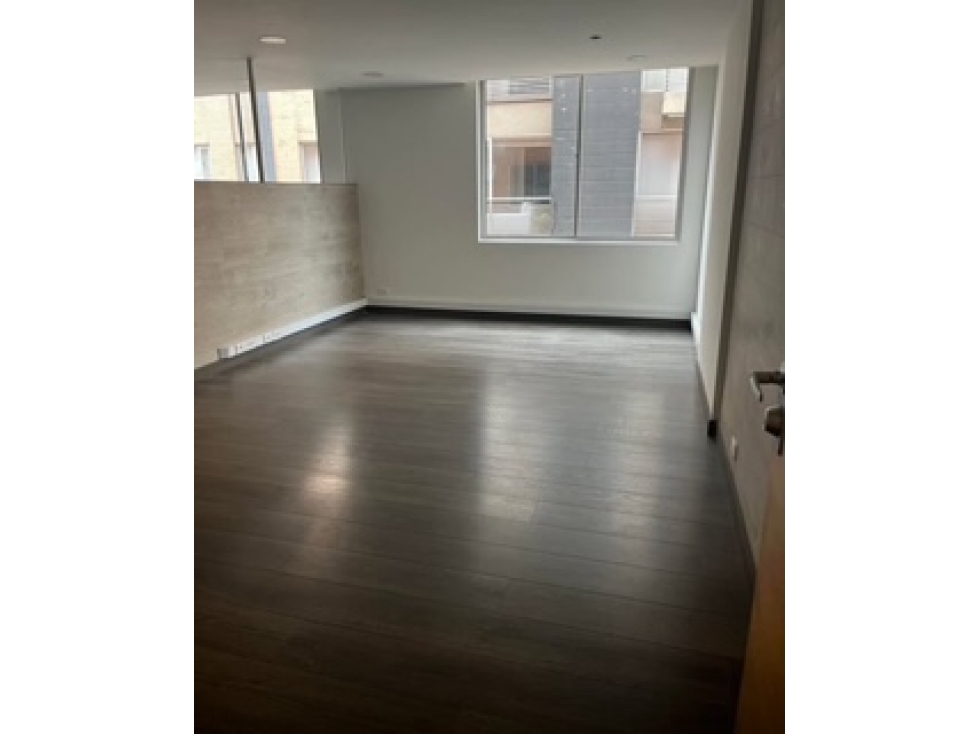 Bogota, venta oficina en santa barbara 37 mts — foto 5
