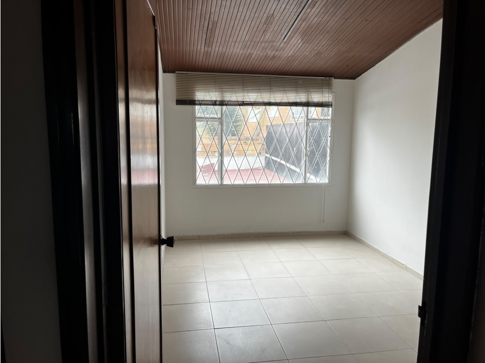 Bogota venta casa duplex en las villas 237 mts — foto 5