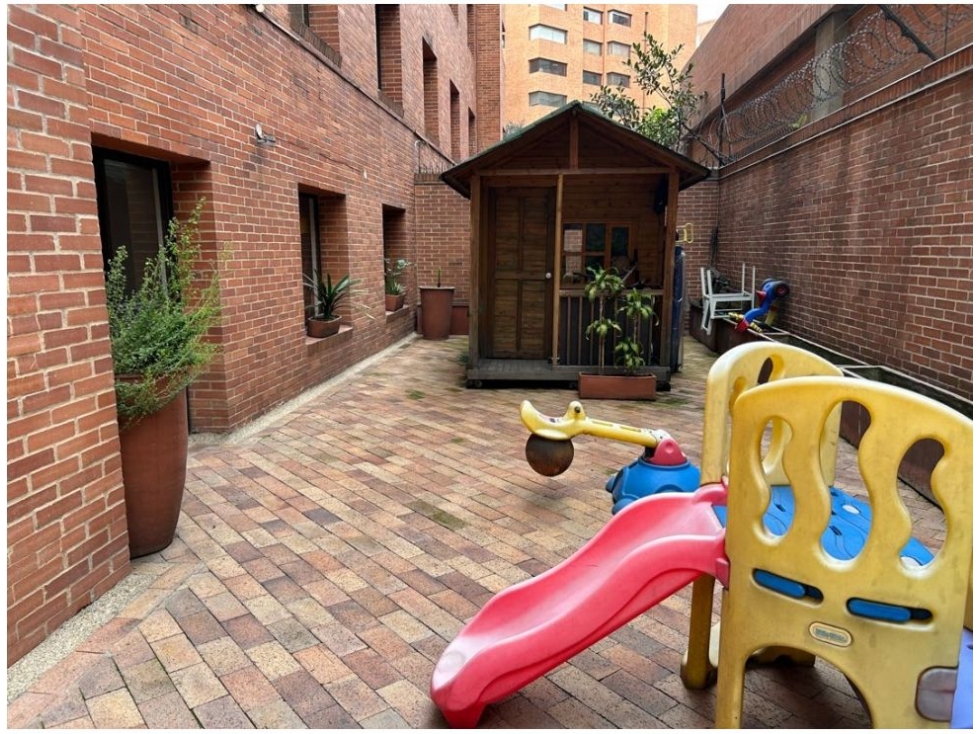 Bogota venta apartamento Rosales bajo 264 mts — foto 5