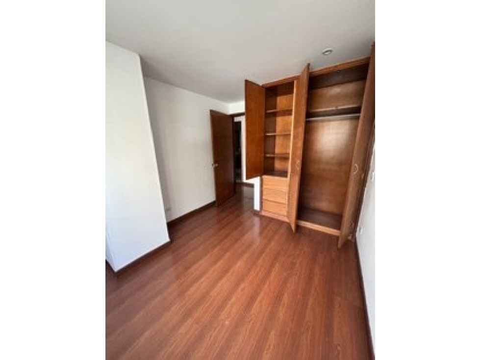Bogota alquiler apartamento en Antiguo Country 88.13 mts - 4