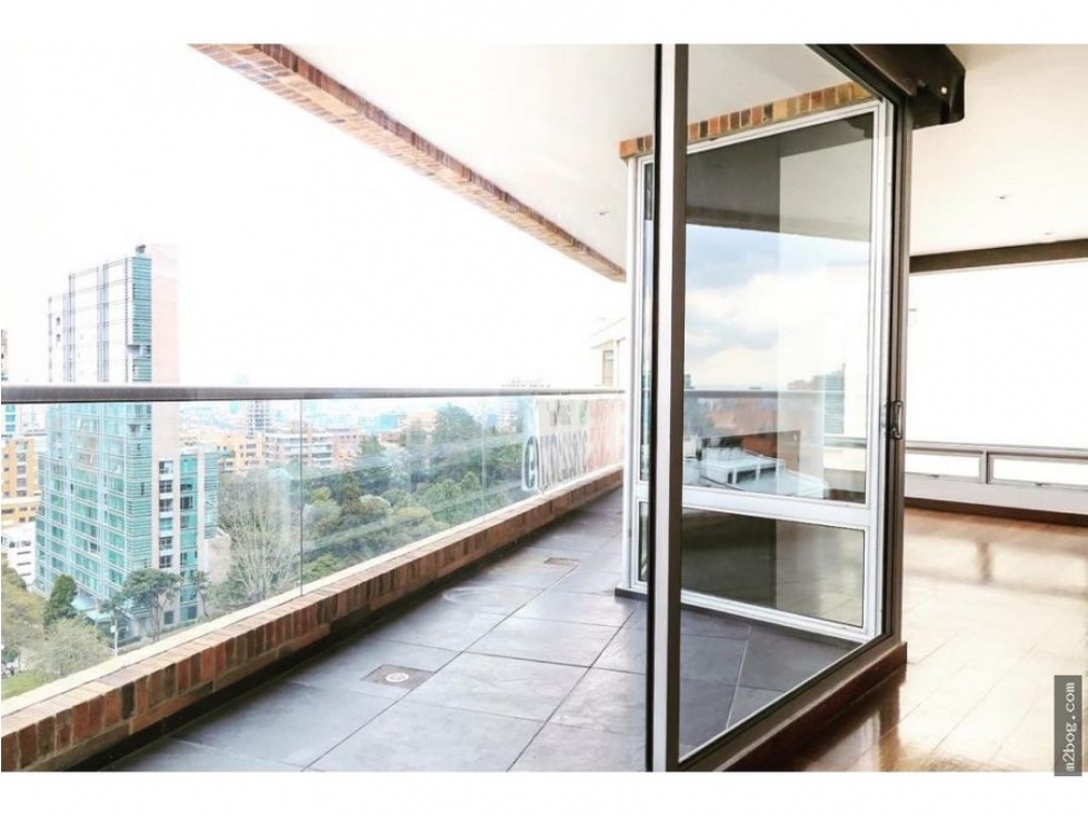 Bogota vendo apartamento en chico alto area 276 mts + 12 de terraza — foto 3