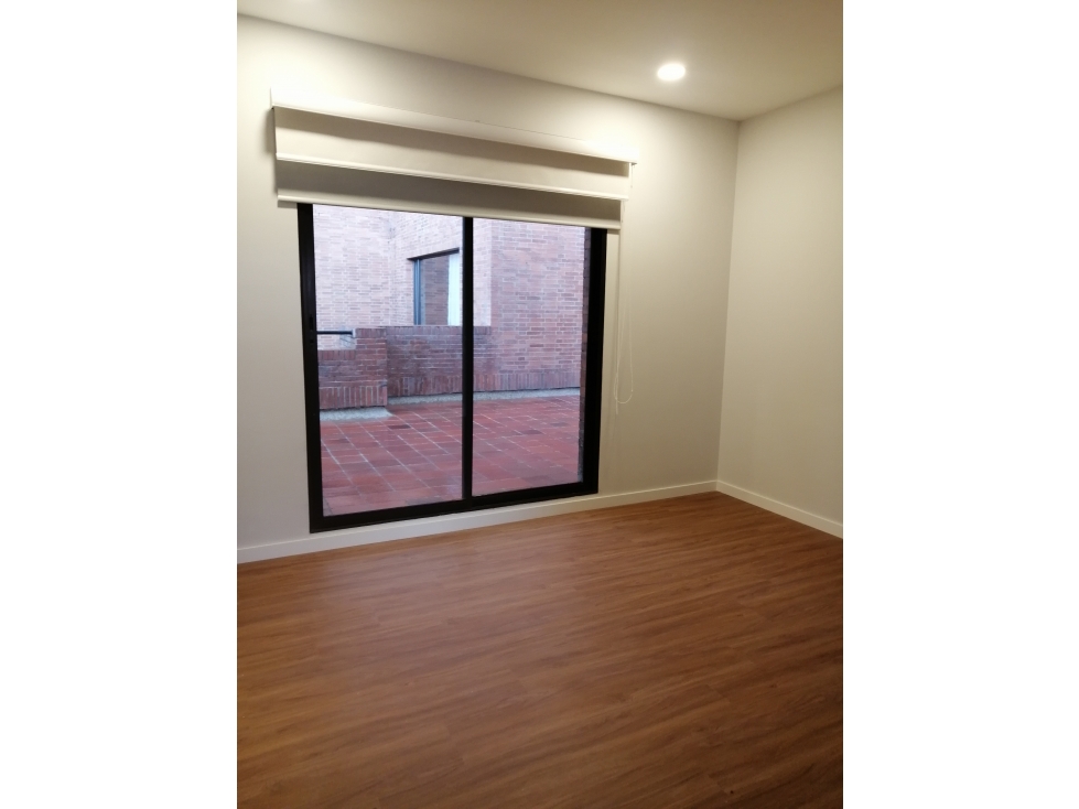 Bogota vendo apartamento penthousse en bosque medina area 345 mts — foto 4