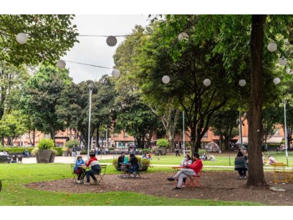 Bogota vendo apartamento en chico area 291 mts — foto 5