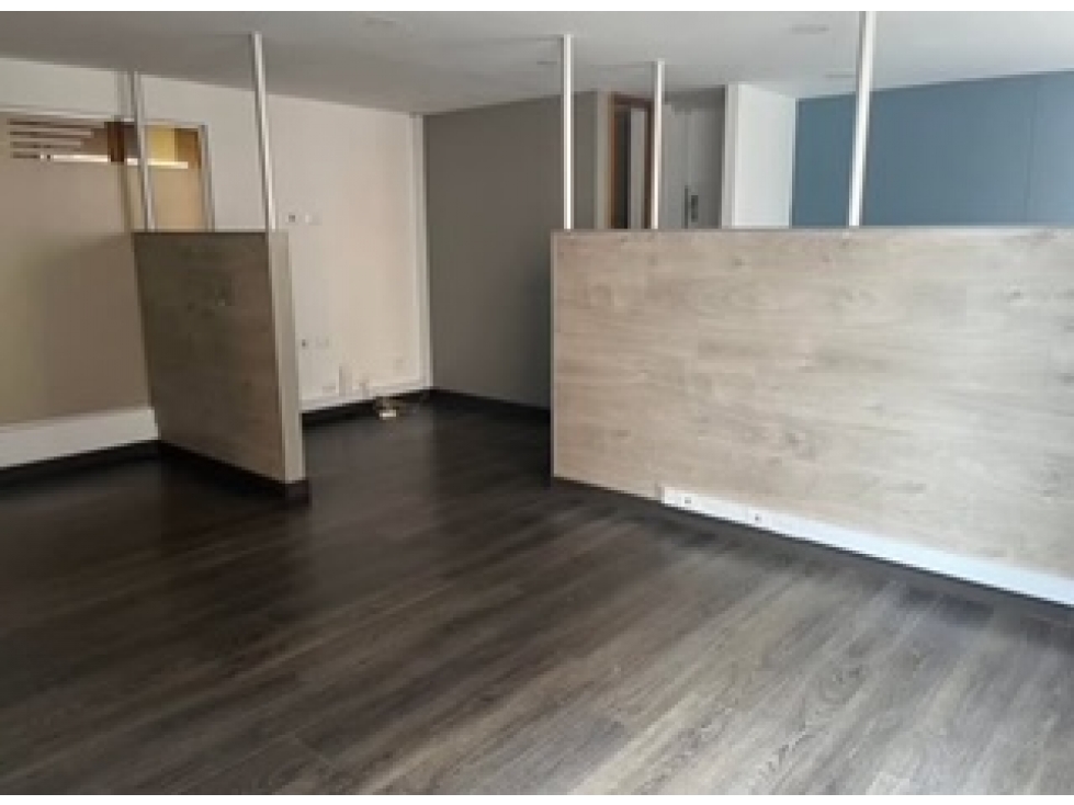 Bogota, venta oficina en santa barbara 37 mts — foto 6