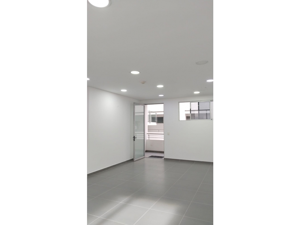 Arriendo consultorio global medical center . Calle 116 — foto 5