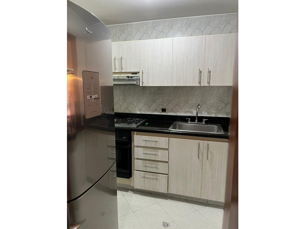 Bogota alquiler apartaestudio en Santa Bárbara 62.28 mts — foto 4