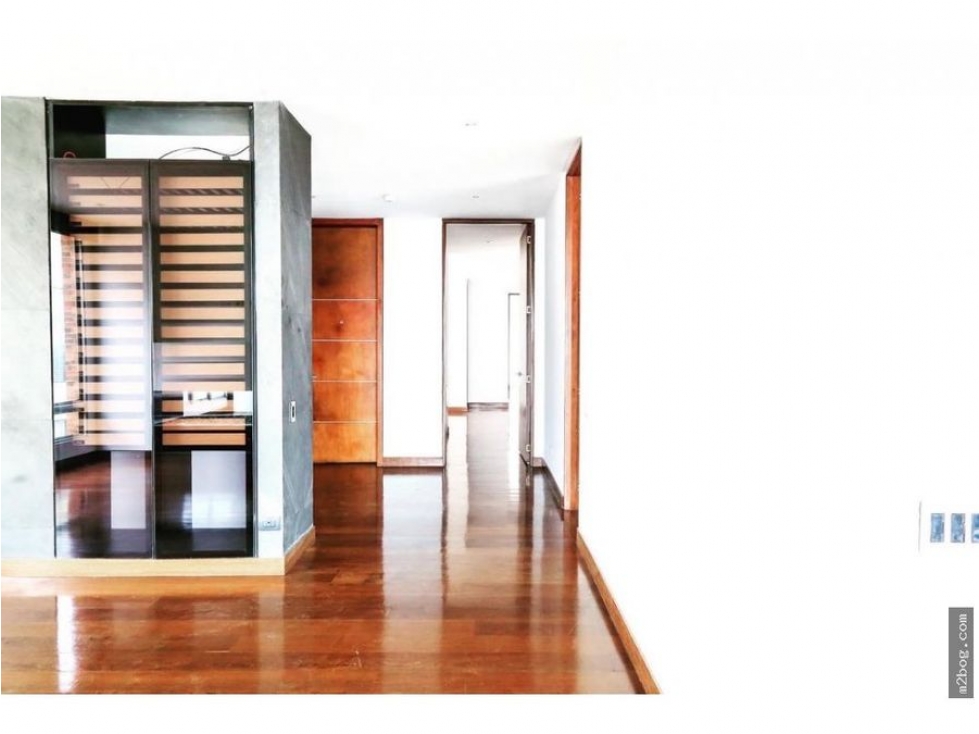 Bogota vendo apartamento en chico alto area 276 mts + 12 de terraza — foto 4