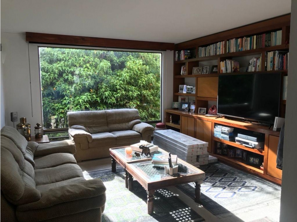 Bogota vendo casa dos pisos en guaymaral san sebastian area 406 mts — foto 3