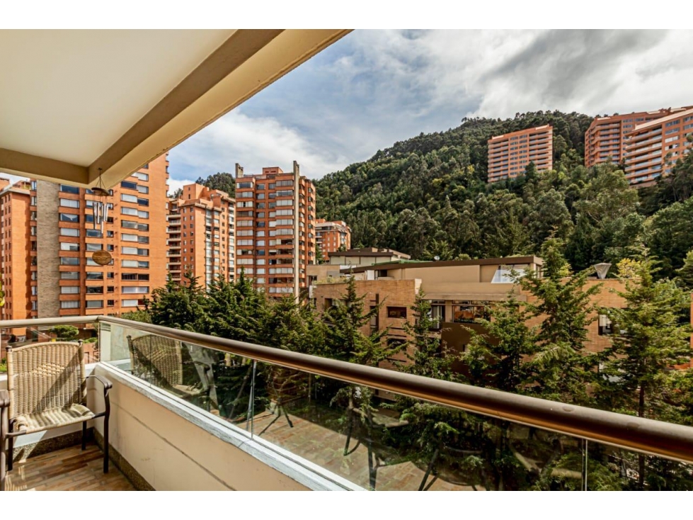 Bogota, venta apartamento en Usaquen 173 mts