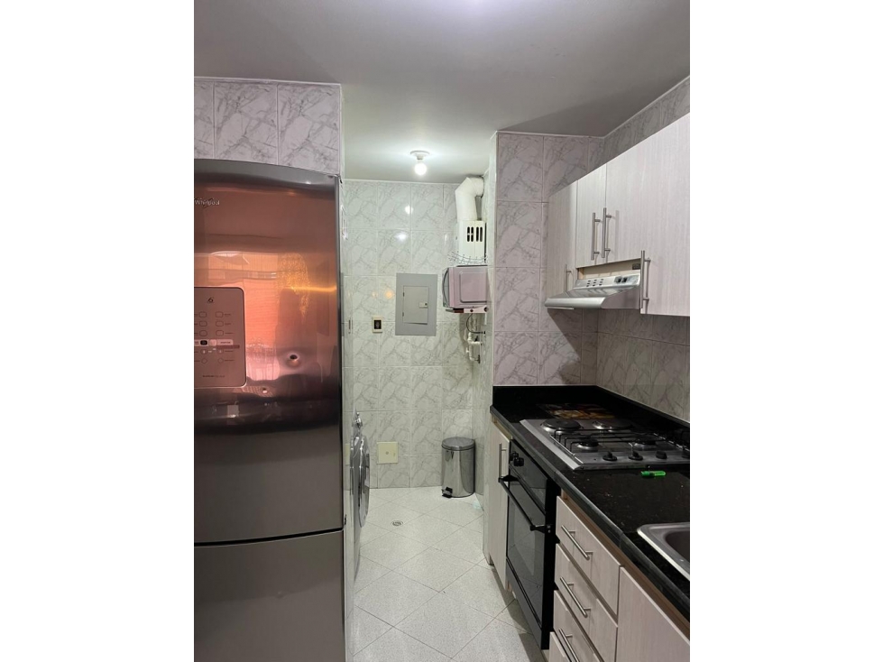Bogota alquiler apartaestudio en Santa Bárbara 62.28 mts — foto 3