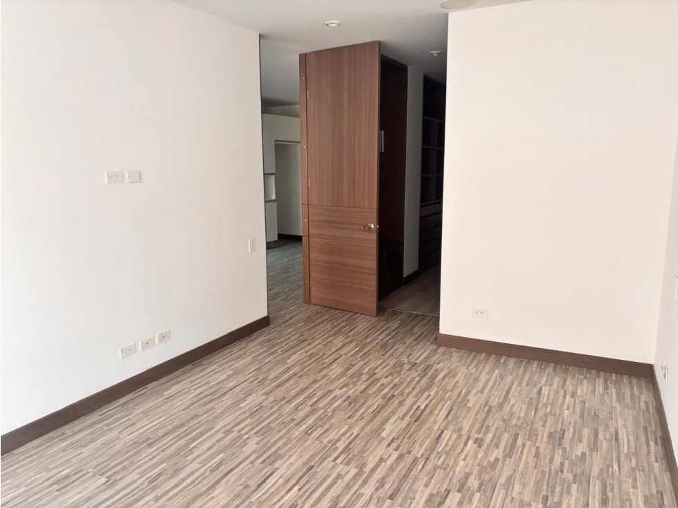 Bogota alquiler apartaestudio en La Carolina 110 mts — foto 6