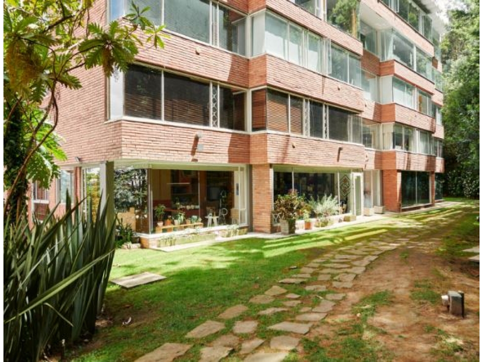 Bogota vendo apartamento duplex en el retiro area 350 mts