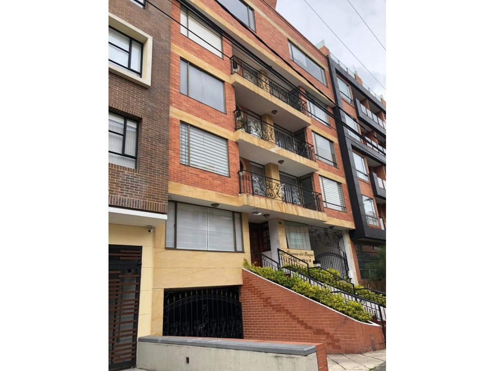 Apartamento duplex en venta en Puente Largo Bogotá