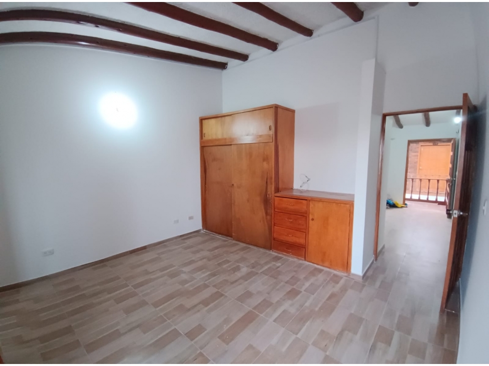 APARTA ESTUDIO EN ARRIENDO COTA $ 1.000.000 - 4