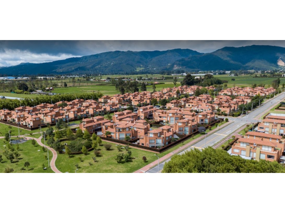 VENTA CASA CAMINO DE ARRAYANES SUBA $ 1.400 Millones