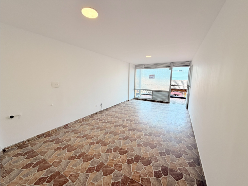 Arriendo Local en Cota $1.250.000 con Adm incluida - 3