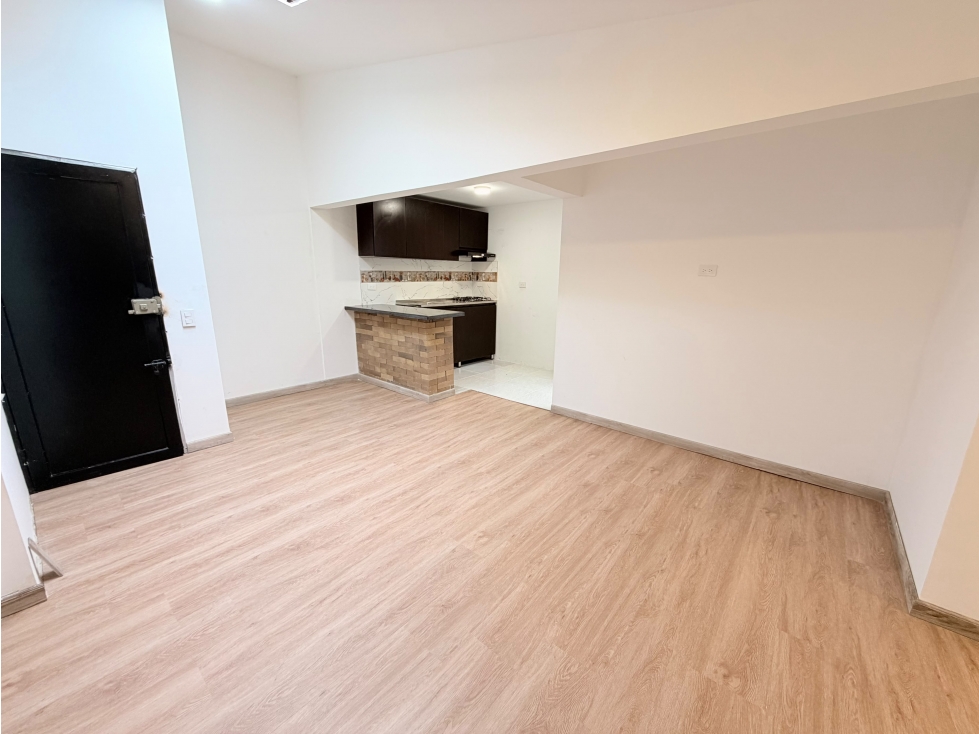 Arriendo Apto en Cota Centro $2.700.000 con servicios incluidos - 2