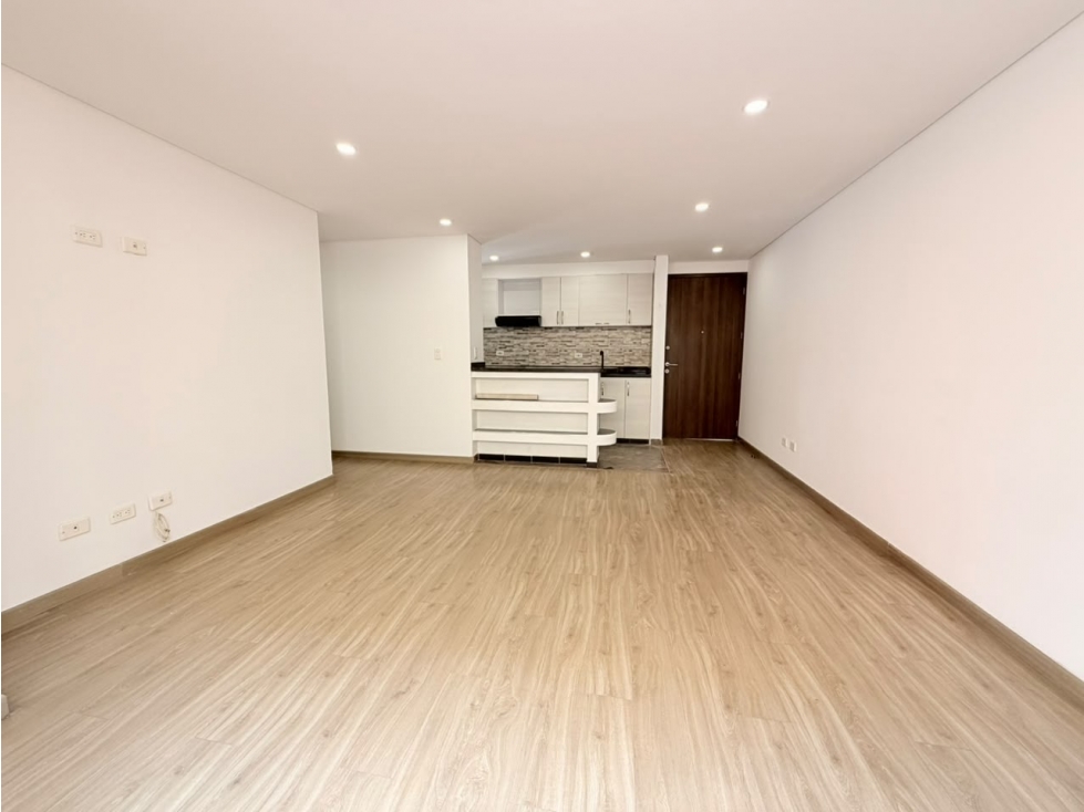 Arriendo Apto Cota Conjunto Cerrado con Ascensor $2.900.000 — foto 4