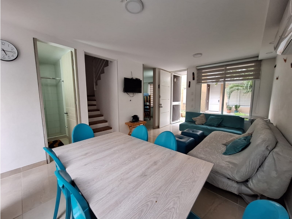VENDO CASA EN CONDOMINIO CON PSICINA RICAURTE — foto 3