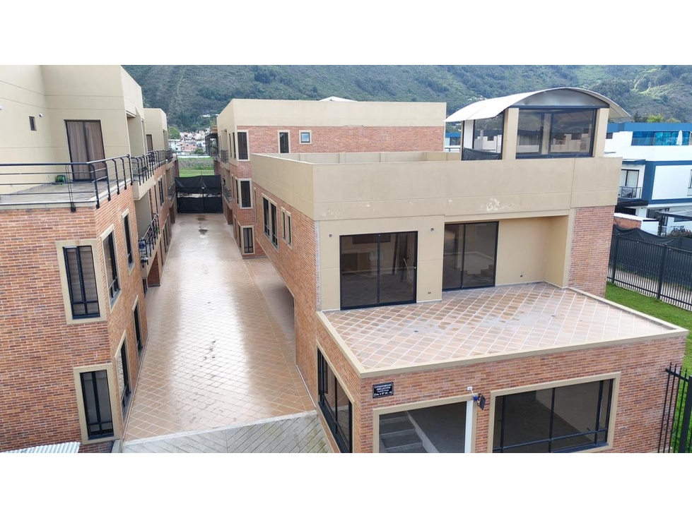 Proyecto de Apartamentos para Estrenar con terraza en Venta Cota - 1