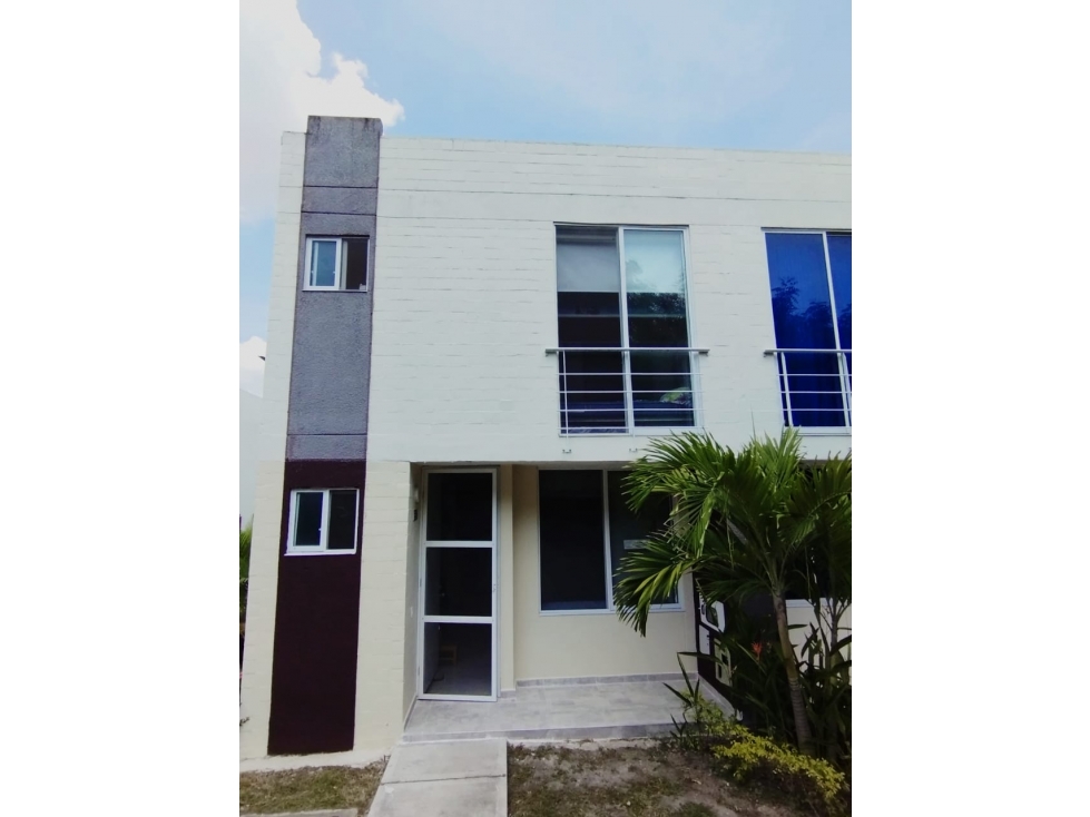 CASA EN CONDOMINIO CON PISCINA RICAURTE — foto 2