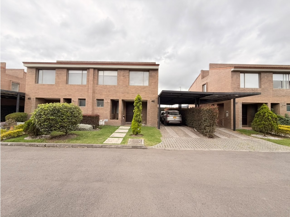 Casa en venta en Palo de Agua Katios, Cota $950.000.000