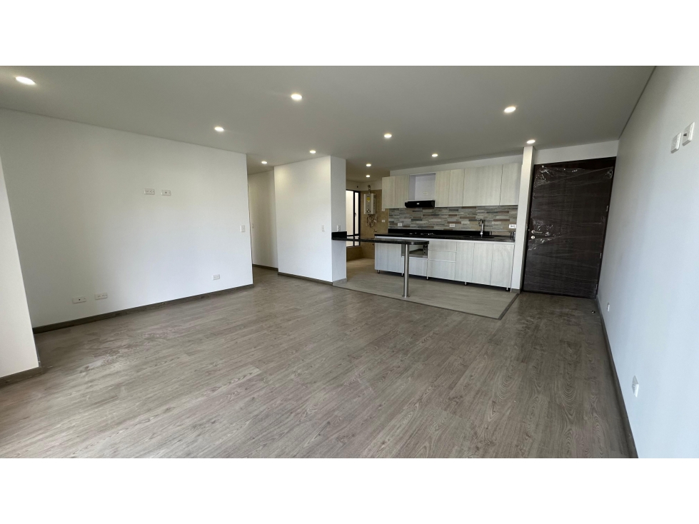 Apartamentos con Ascensor para Estrenar en Venta Cota - 6
