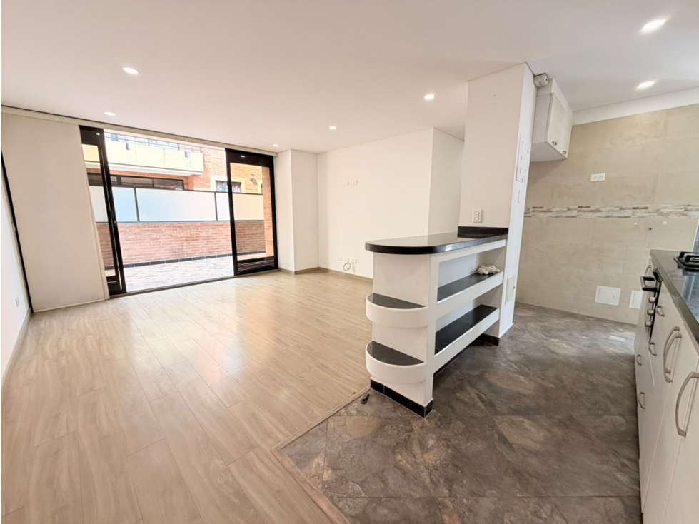 Arriendo Apto Cota Conjunto Cerrado con Ascensor $2.900.000