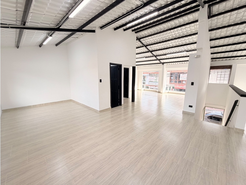 LOCAL COMERCIAL EN ARRIENDO COTA CENTRO - 3
