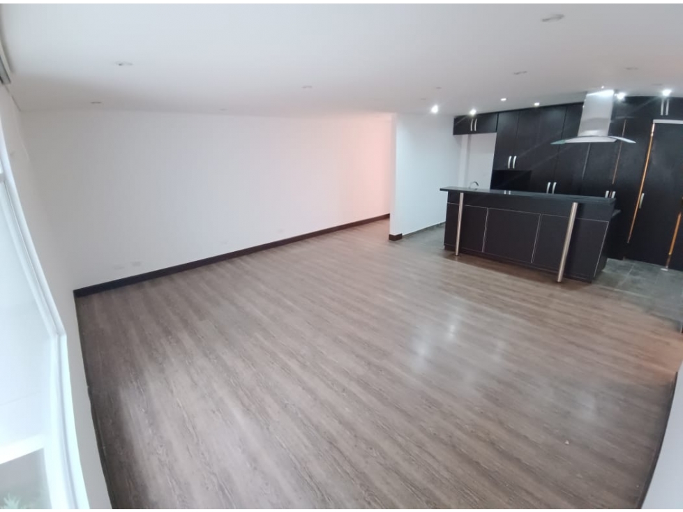 VENTA Apto Cota conjunto Cerrado con Ascensor $ 445.000.000