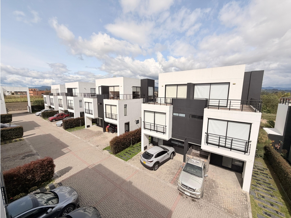 VENTA CASA CONJUNTO CERRADO COTA — foto 2