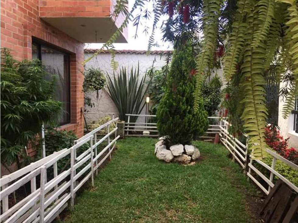Casa Campestre Venta $ 750.000.000 - 3