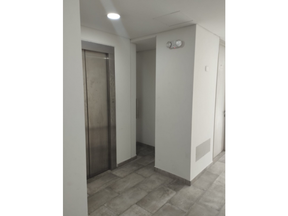 Oficina en Venta Centro Empresarial Cajicá $190.000.000 - 3