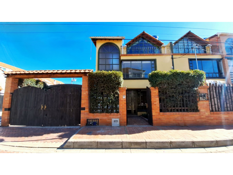 Arriendo Casa Cota Centro Urbana $ 2.900.000 - 1