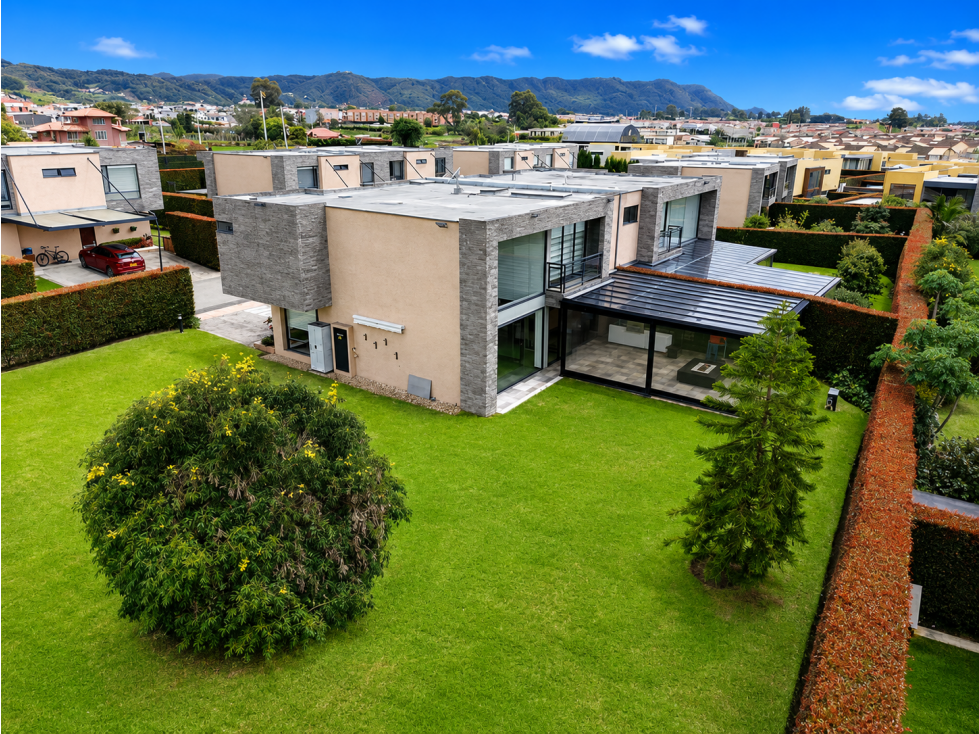 Casa Club House Serrato Cota Venta o (Arriendo $ 9.500.000)