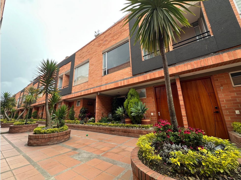 VENTA DE CASA MODERNA EN COTA ACABADOS DE LUJO Y ZONA BBQ — foto 2