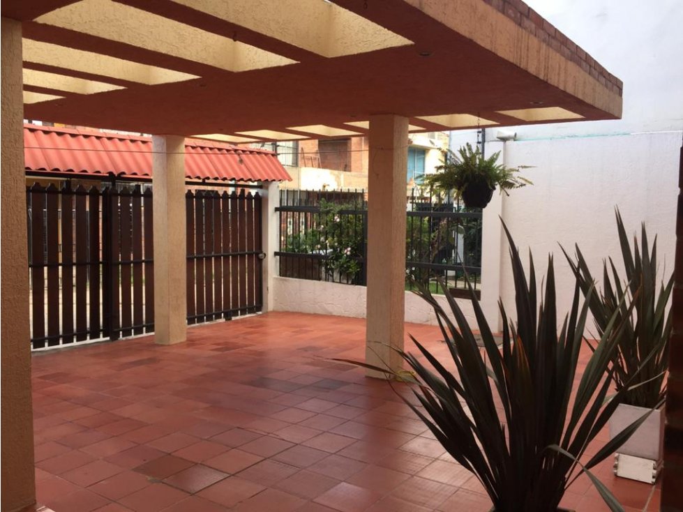 Casa Campestre Venta $ 750.000.000 - 4