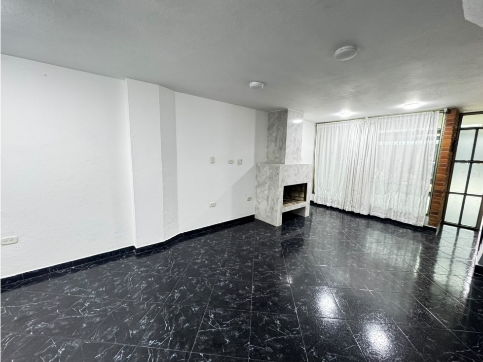 Arriendo Casa Cota Conjunto $ 2.600.000 - 6