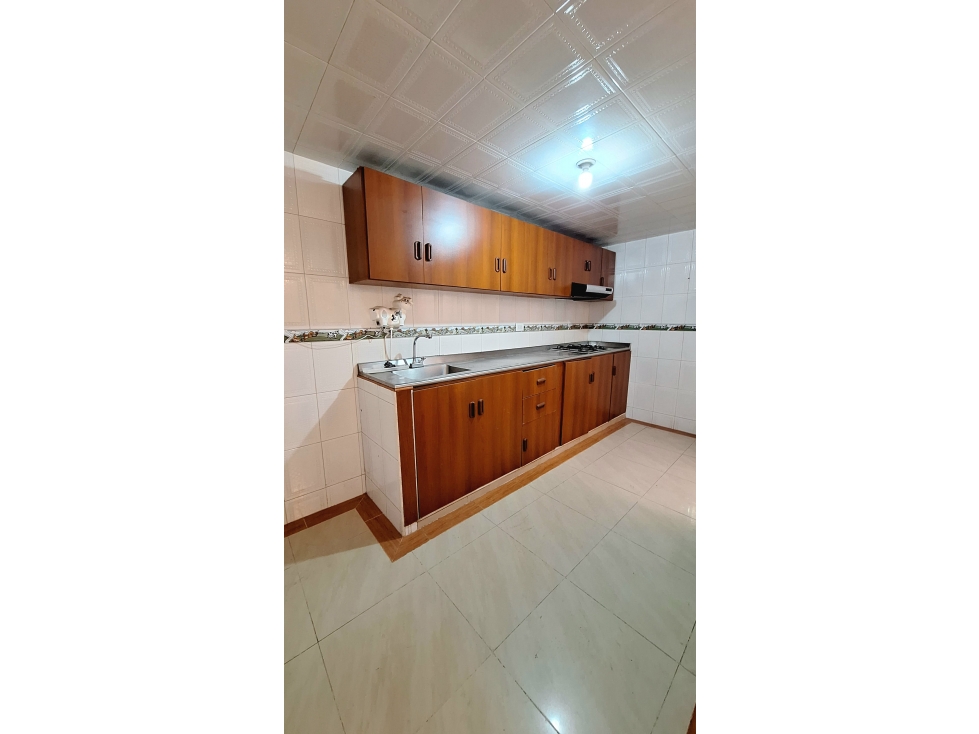 Arriendo Casa Cota Centro Urbana $ 2.900.000 - 6