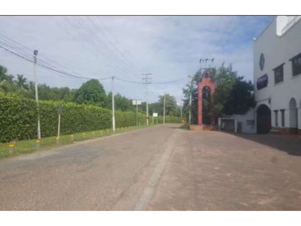 Venta de local en centro comercial el Peñon en Girardot - 5