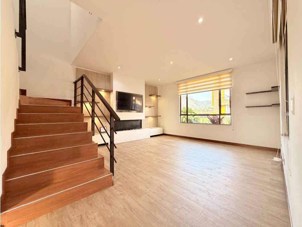 Arriendo Casa Cota conjunto Cerrado $ 4.600.000 - 3