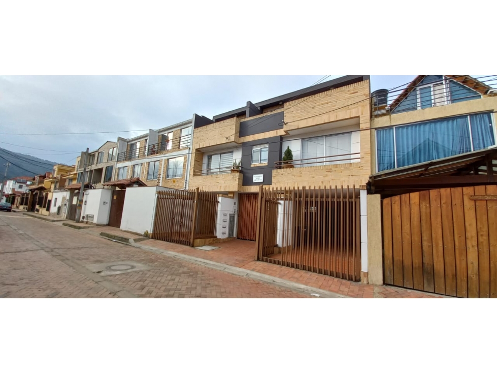 Venta Casa Urbana Cota $ 550.000.000 — foto 2