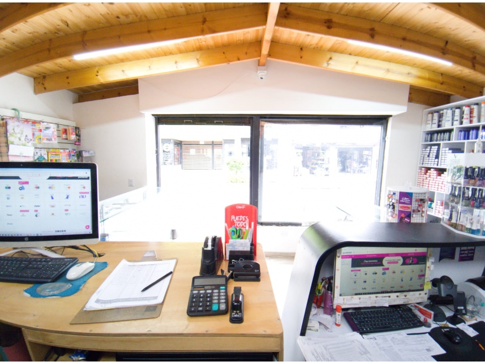 LOCAL COMERCIAL EN VENTA CON PUNTO INTERRAPIDISIMO Y PUNTO RED COTA - 5