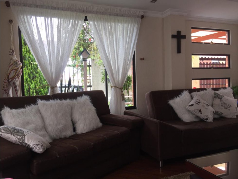 Casa Campestre Venta $ 750.000.000 - 6