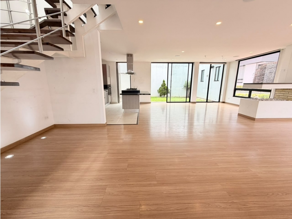 VENDO CASA CAMPESTRE EN CONJUNTO CERRADO COTA — foto 4