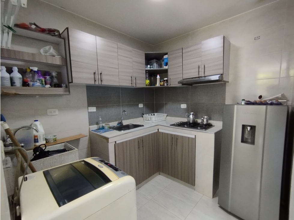 CASA EN CONDOMINIO CON PISCINA RICAURTE — foto 6